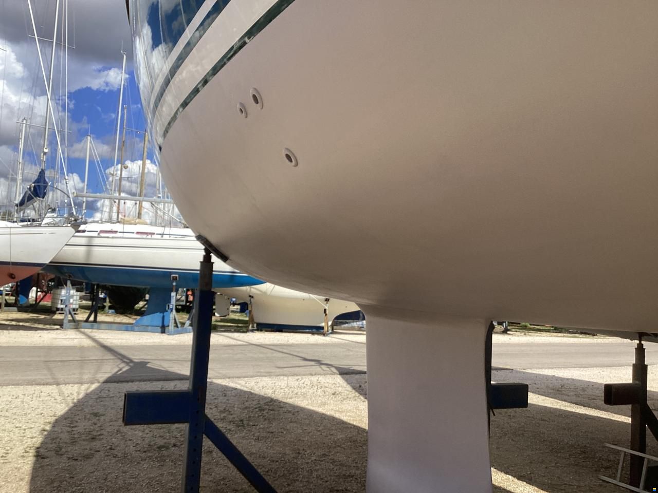 Hanse 411