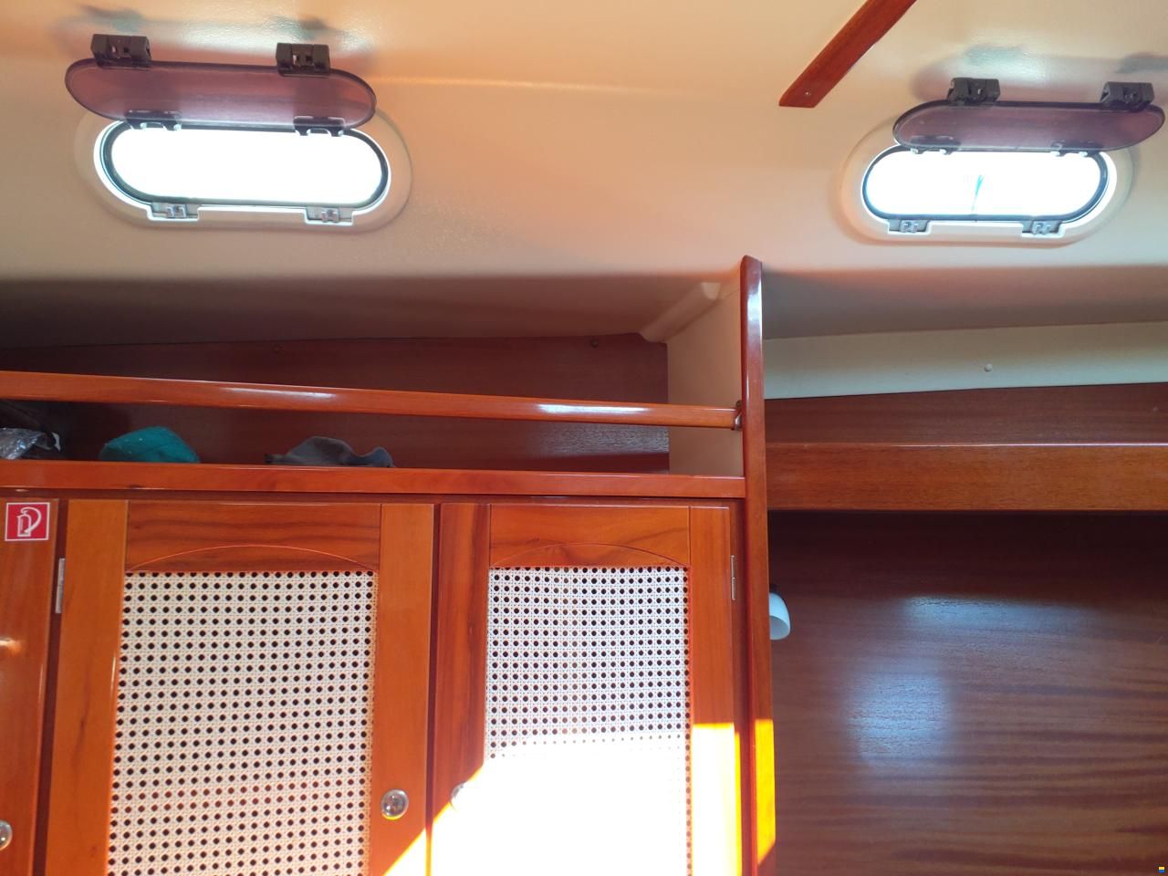 Hanse 411