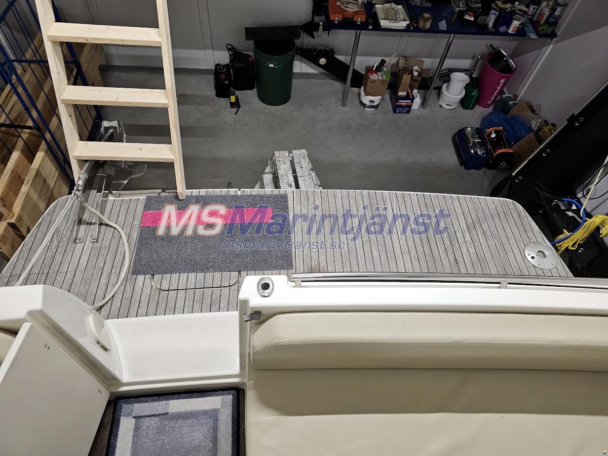 Jeanneau Merry Fisher 10
