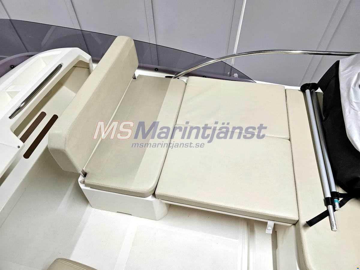 Jeanneau Merry Fisher 10
