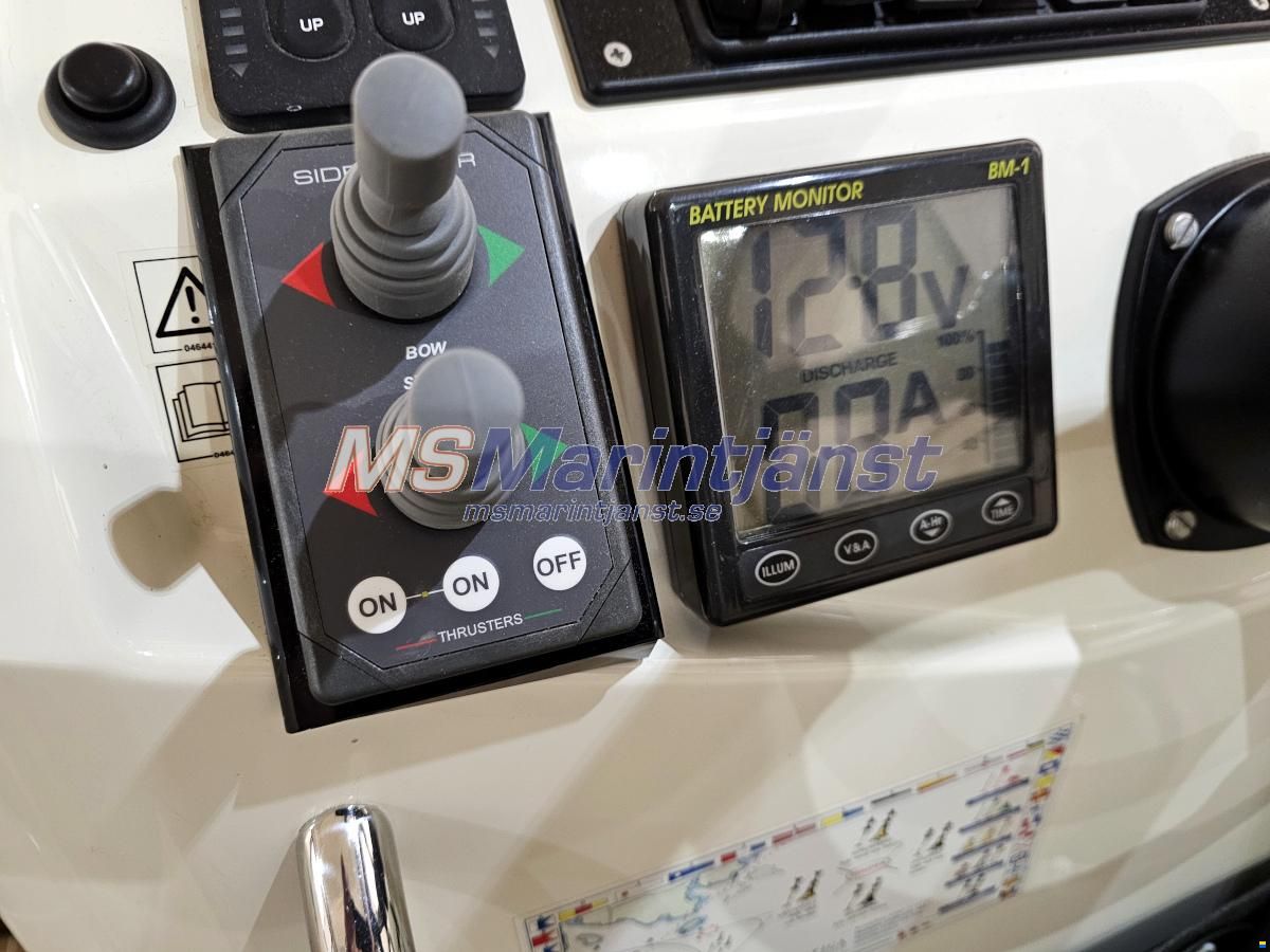 Jeanneau Merry Fisher 10