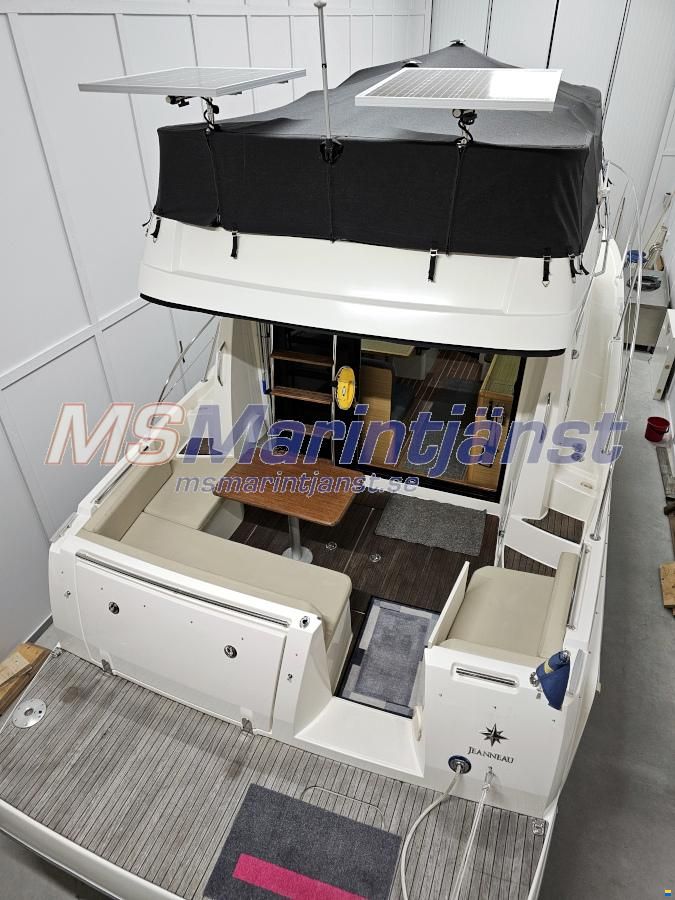 Jeanneau Merry Fisher 10