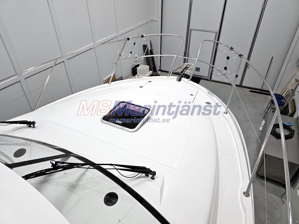 Jeanneau Merry Fisher 10