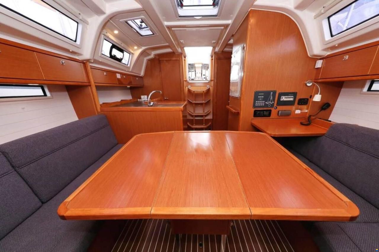 Bavaria 37 Cruiser