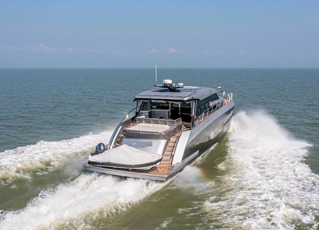 Van der Heijden Phantom 65