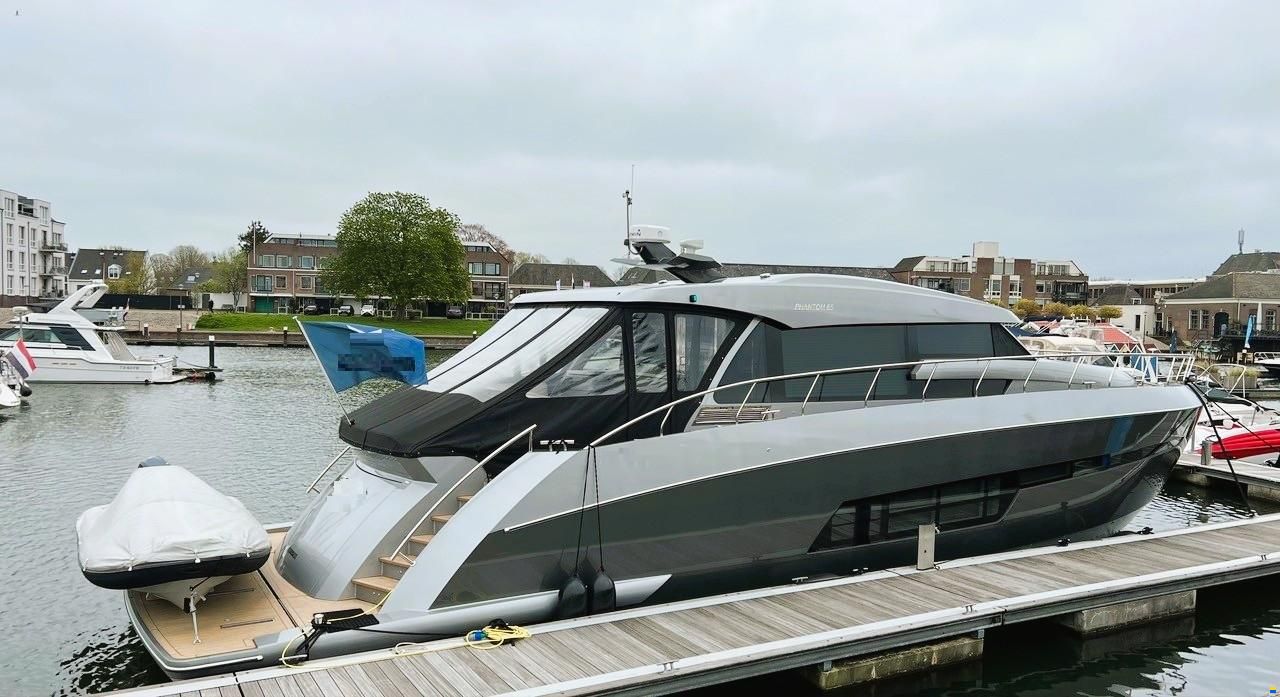 Van der Heijden Phantom 65