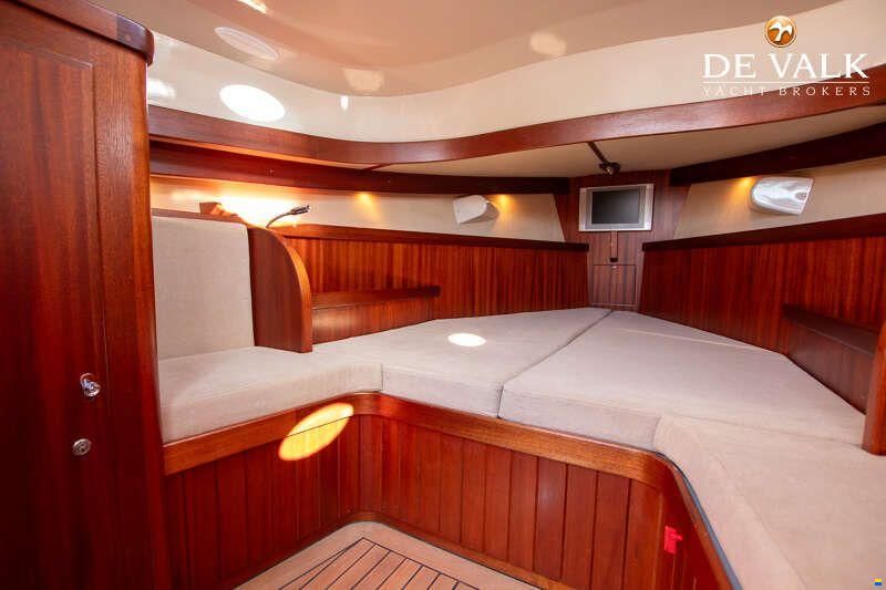 Brandaris Barkas 1100 Cabin
