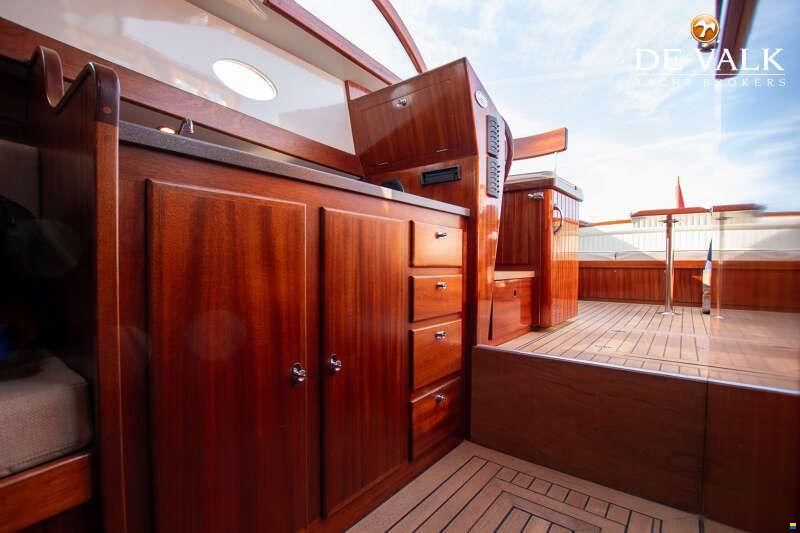 Brandaris Barkas 1100 Cabin