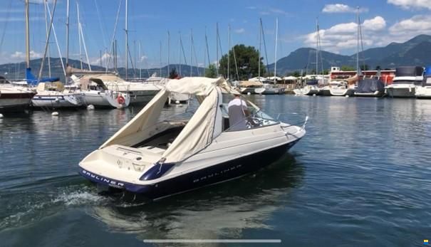 Bayliner Capri 2052