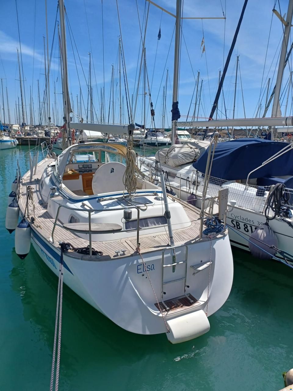 Hallberg-Rassy HR 37