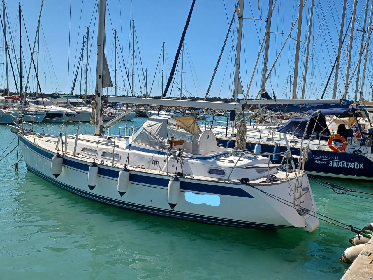 Hallberg-Rassy HR 37