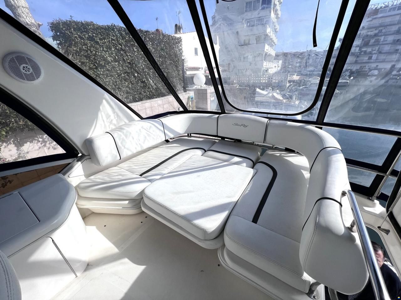 Sea Ray 420 DB