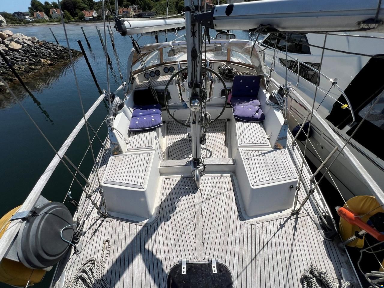 Nauticat 40