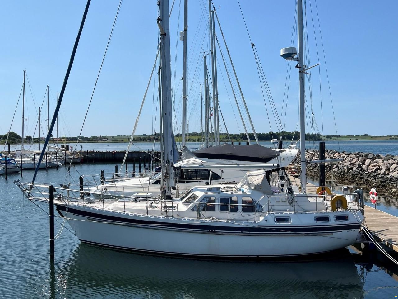 Nauticat 40