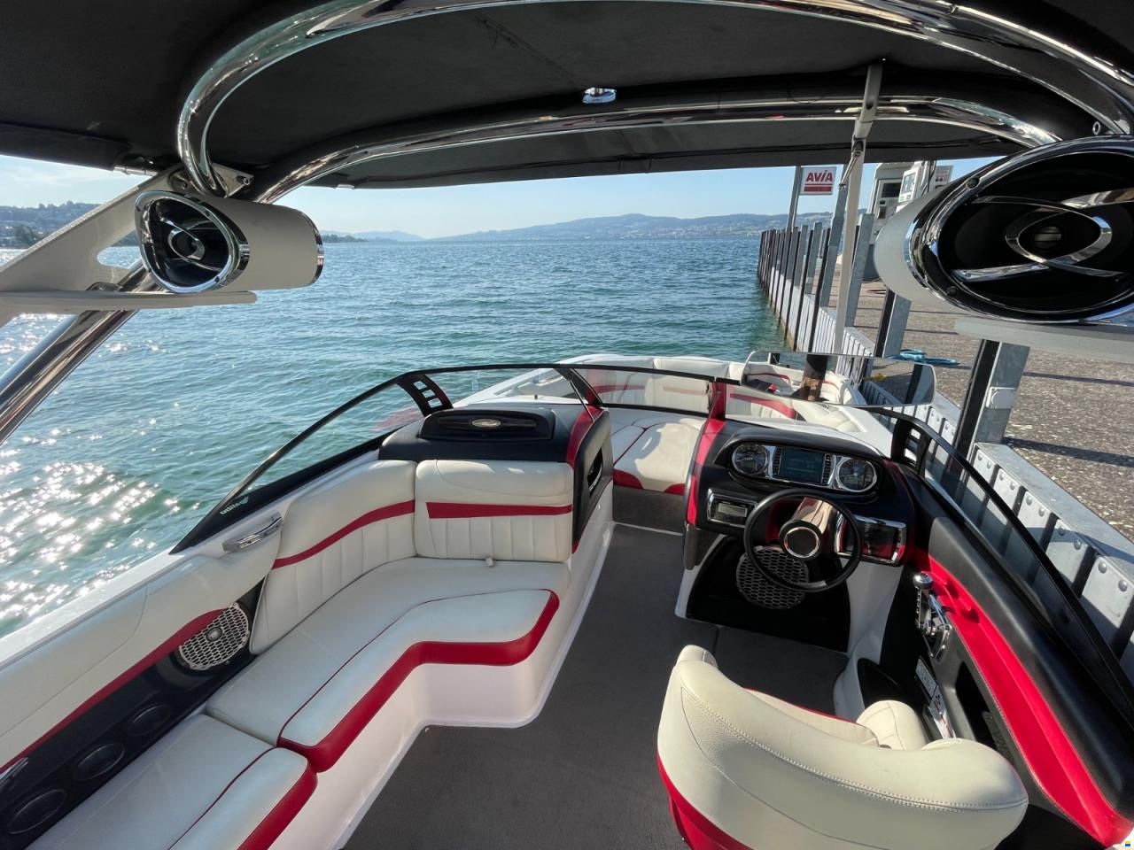 Malibu 24 MXZ
