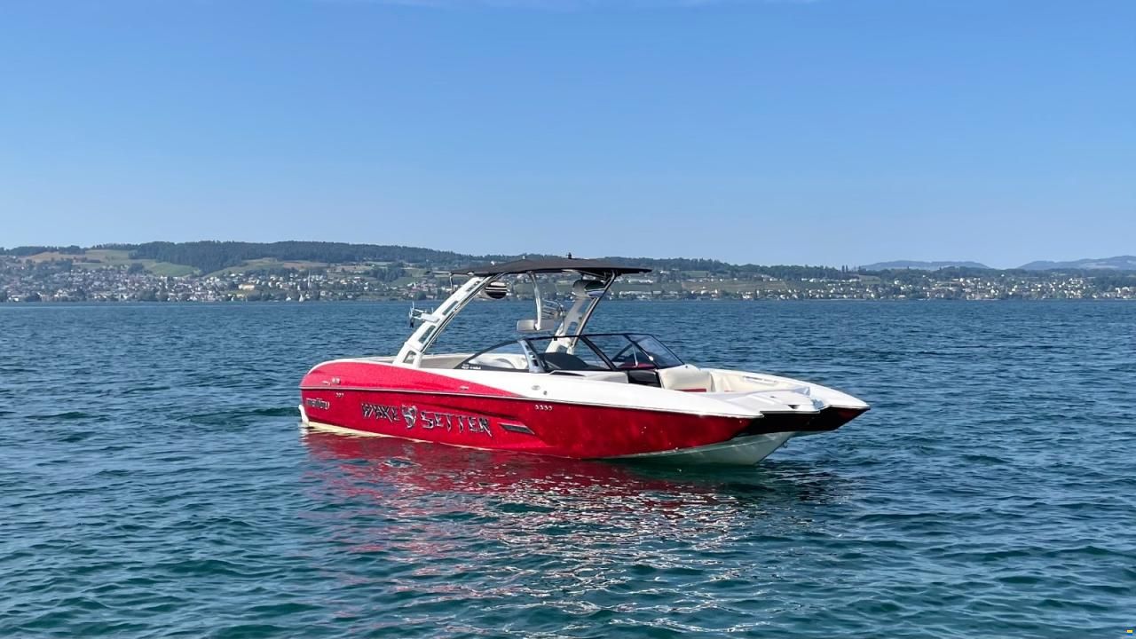 Malibu 24 MXZ