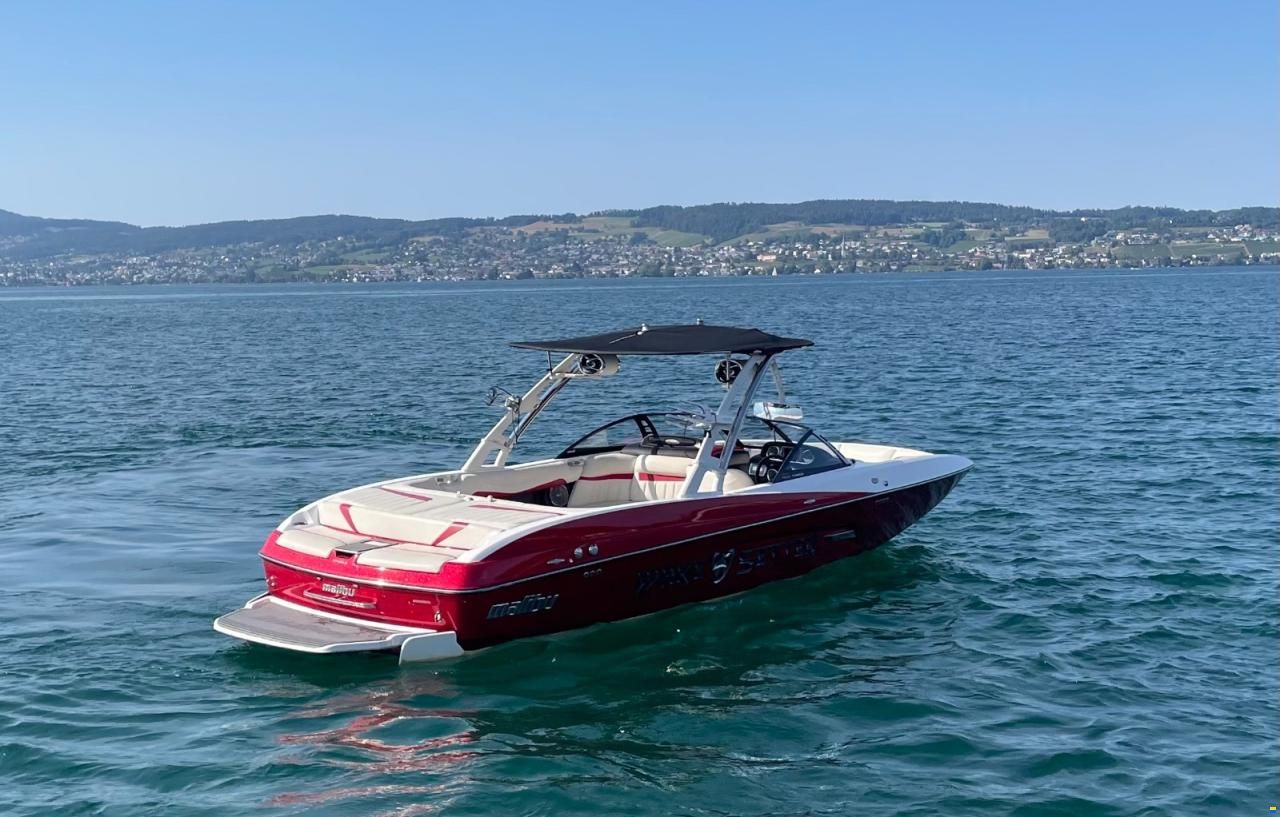 Malibu 24 MXZ