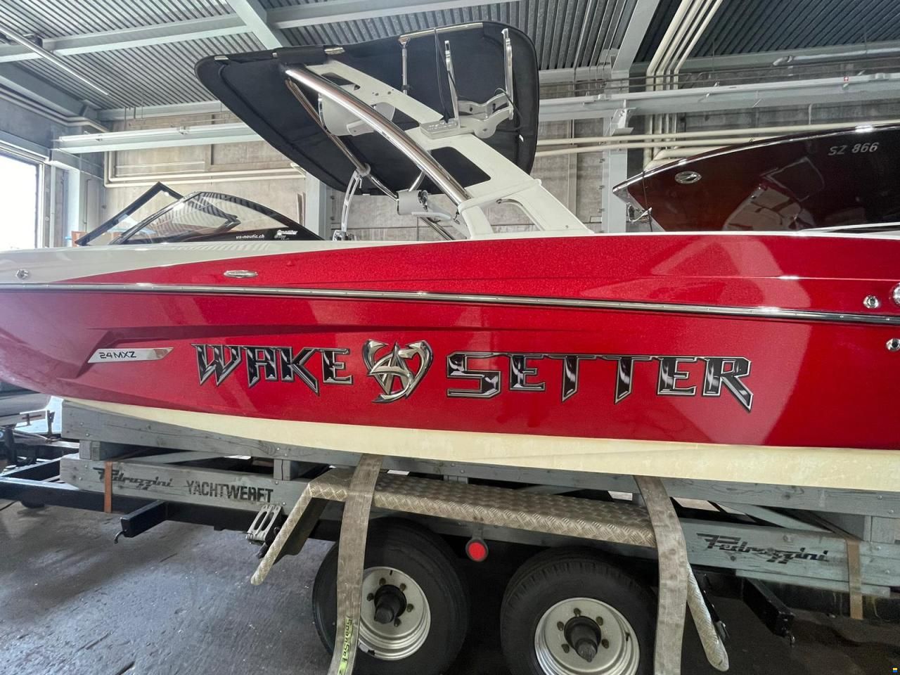 Malibu 24 MXZ