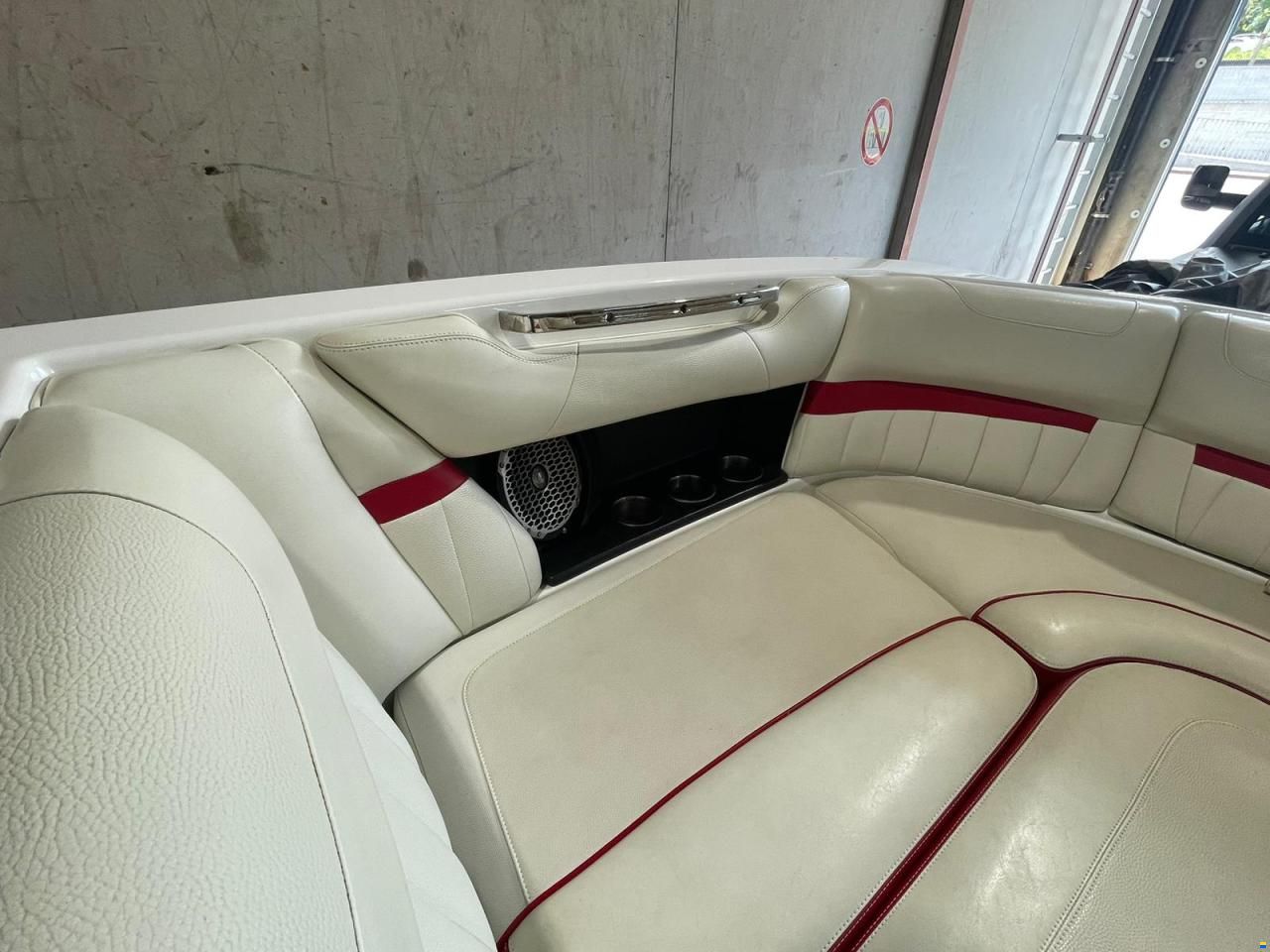 Malibu 24 MXZ