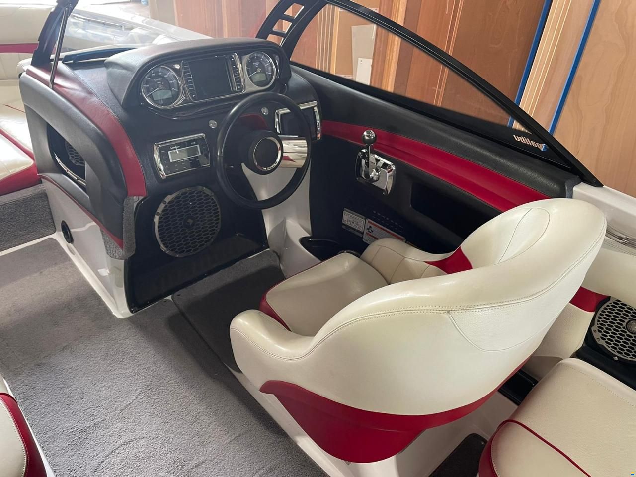 Malibu 24 MXZ