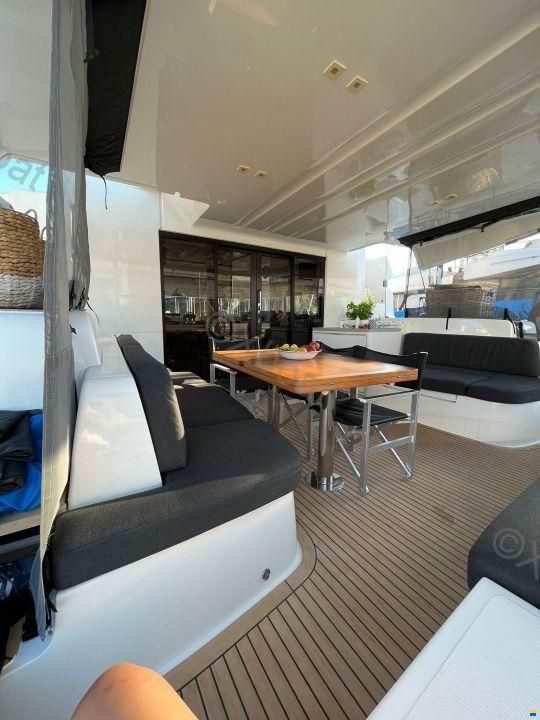 Lagoon 50
