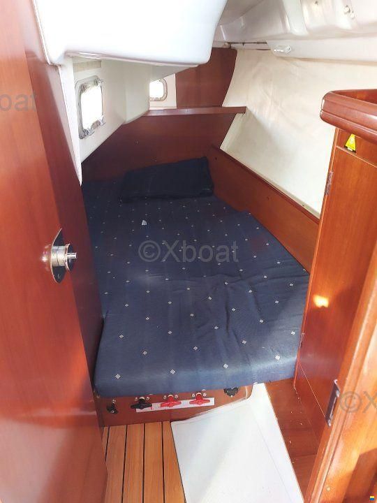 Beneteau OCEANIS 323