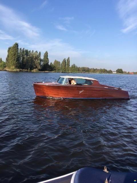 Boesch 560 Lemania de Luxe