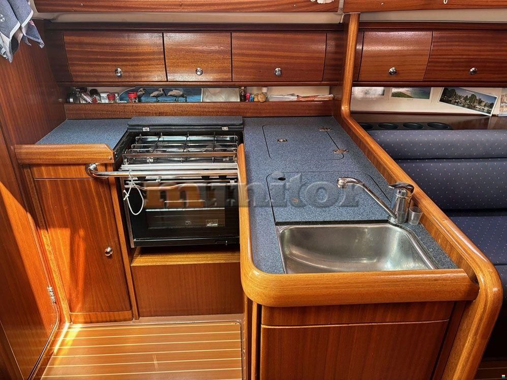 Bavaria 36