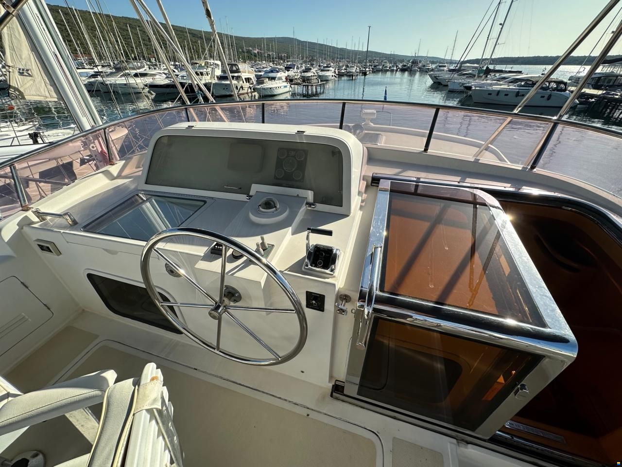 Selene 53