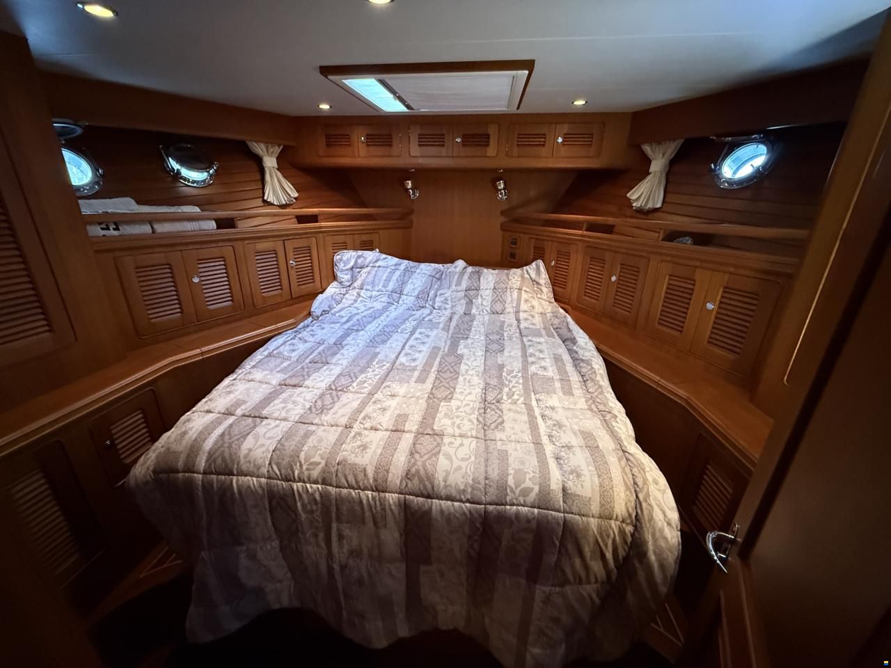 Selene 53
