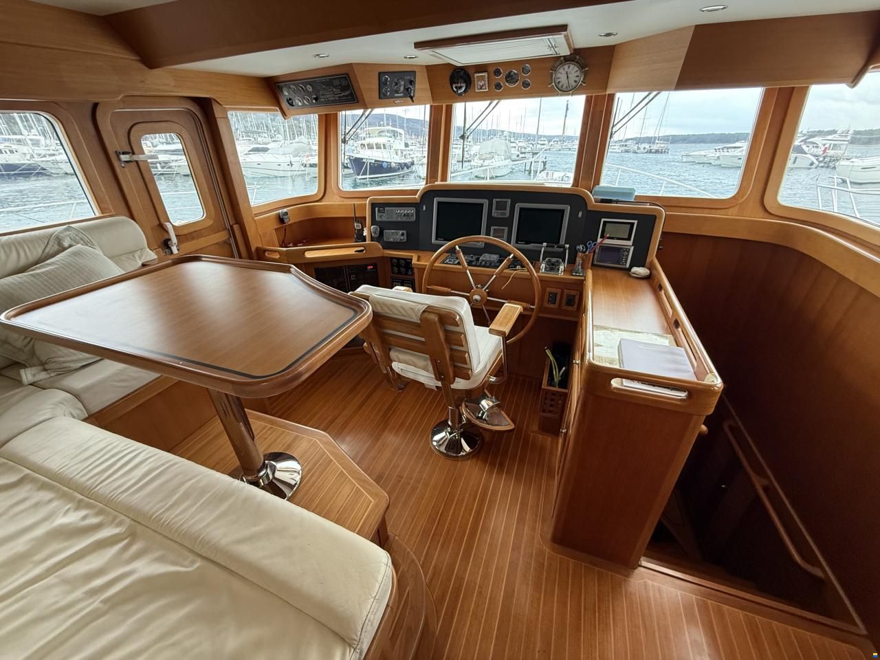 Selene 53