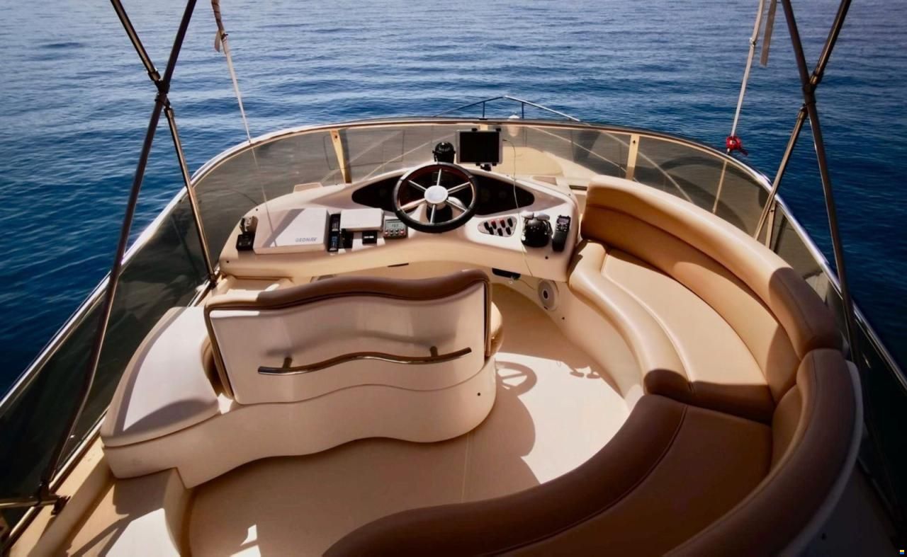 Azimut 42