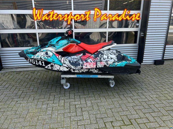 Sea-Doo Spark Trixx