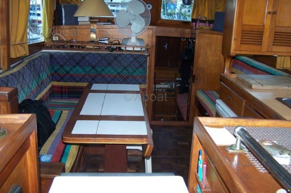 Cheoy Lee TRAWLER 34