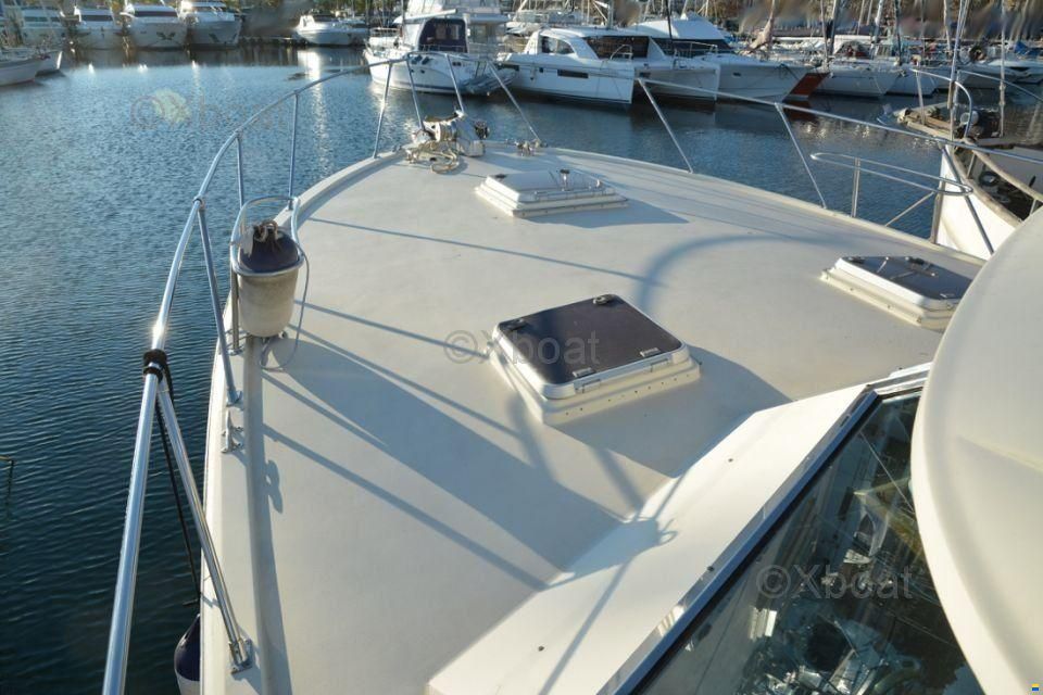 Hatteras 46