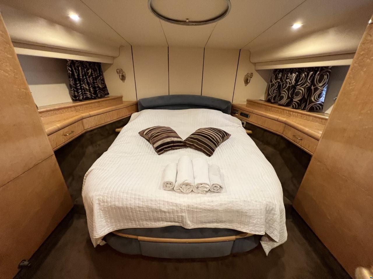 Fairline Squadron 62