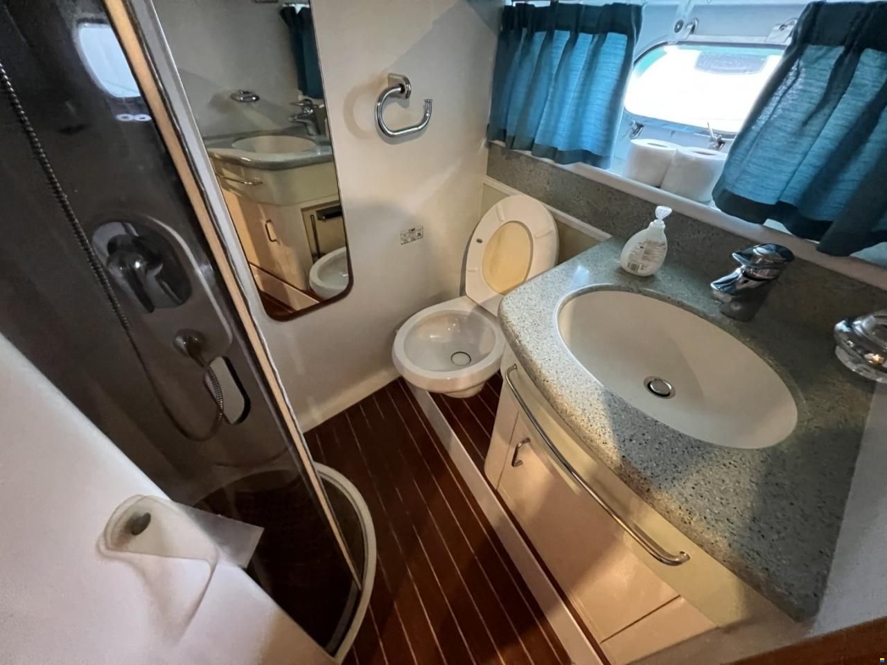 Fairline Squadron 62