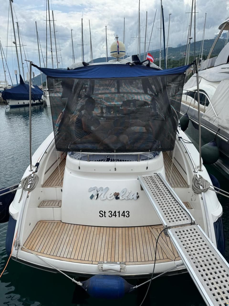 Windy 40 Bora