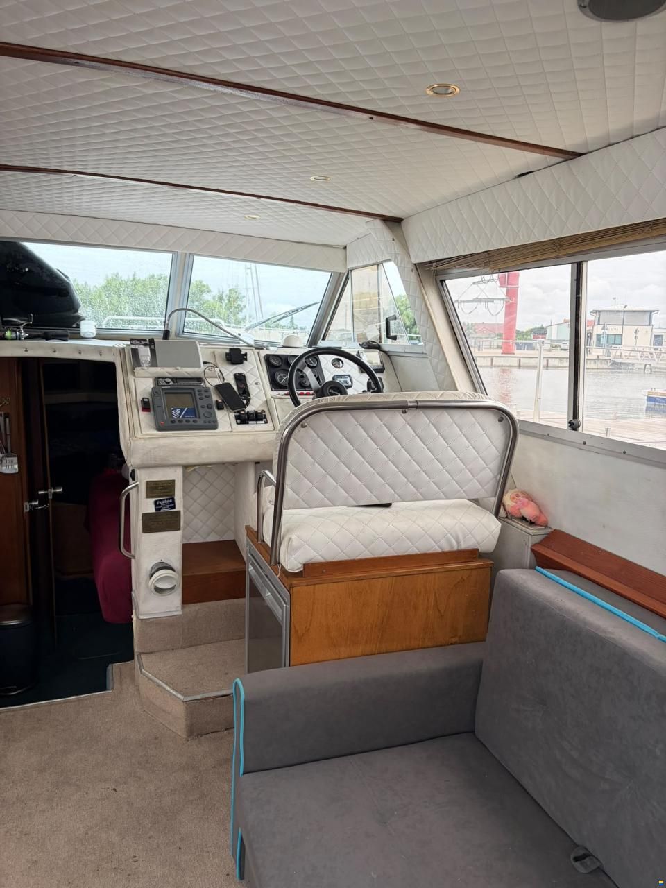 Fairline Sedan 32 Fly