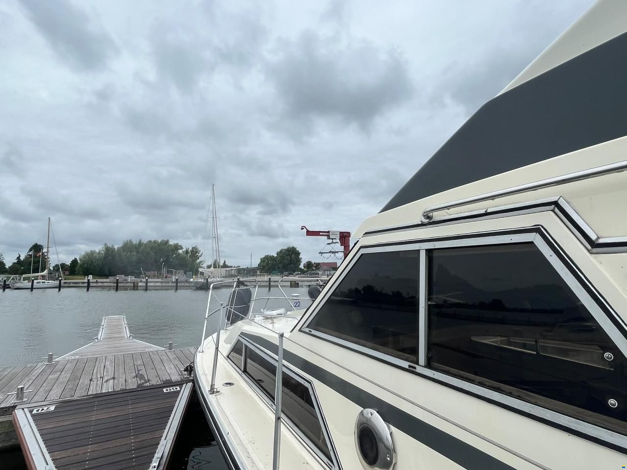 Fairline Sedan 32 Fly