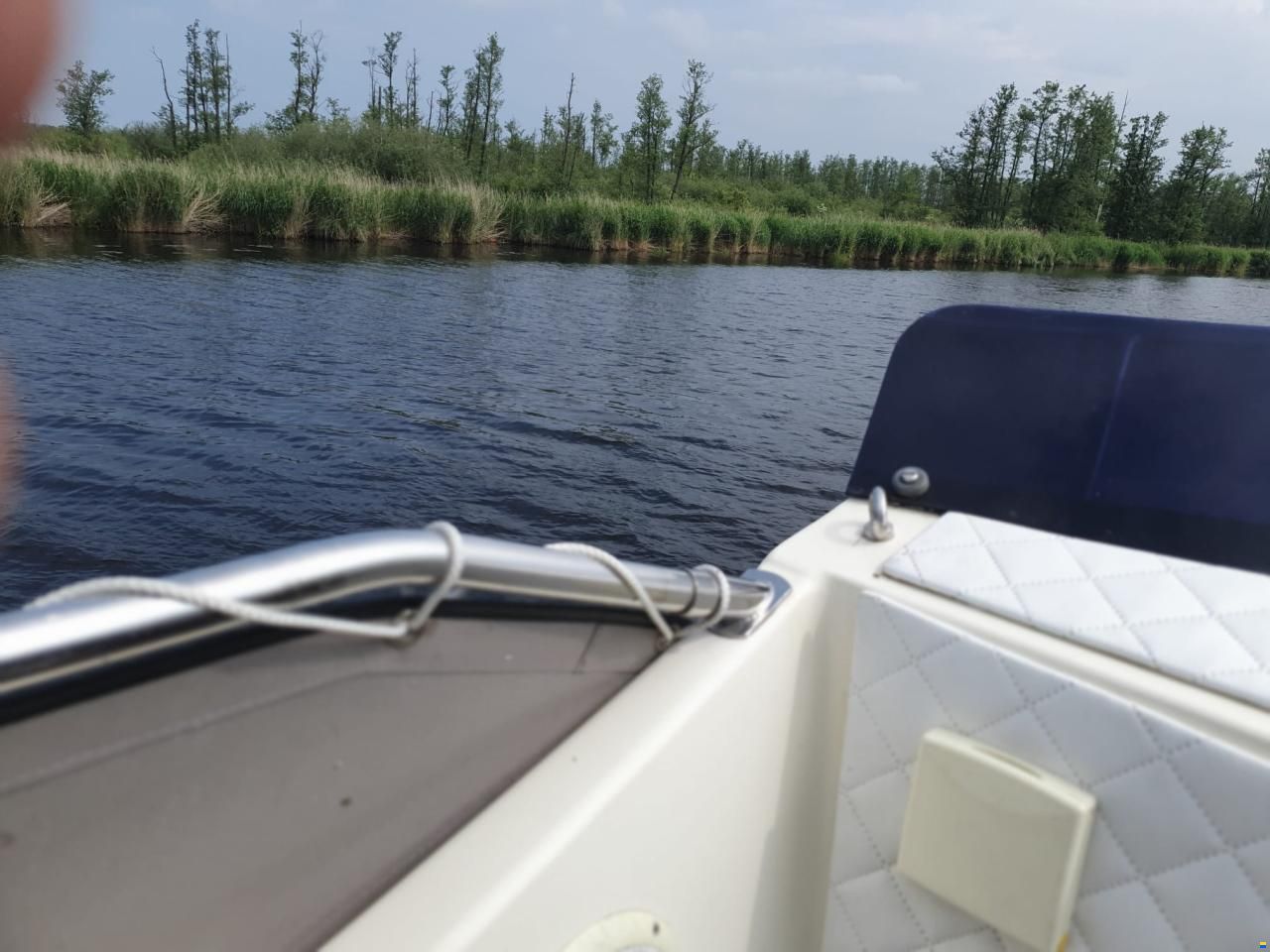 Fairline Sedan 32 Fly