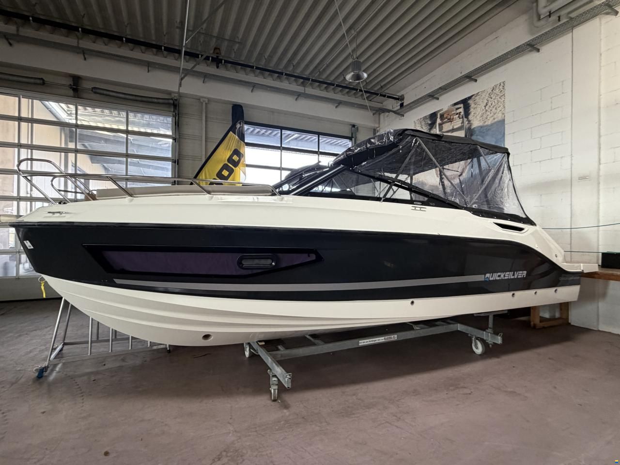 Quicksilver Activ 755 Cruiser