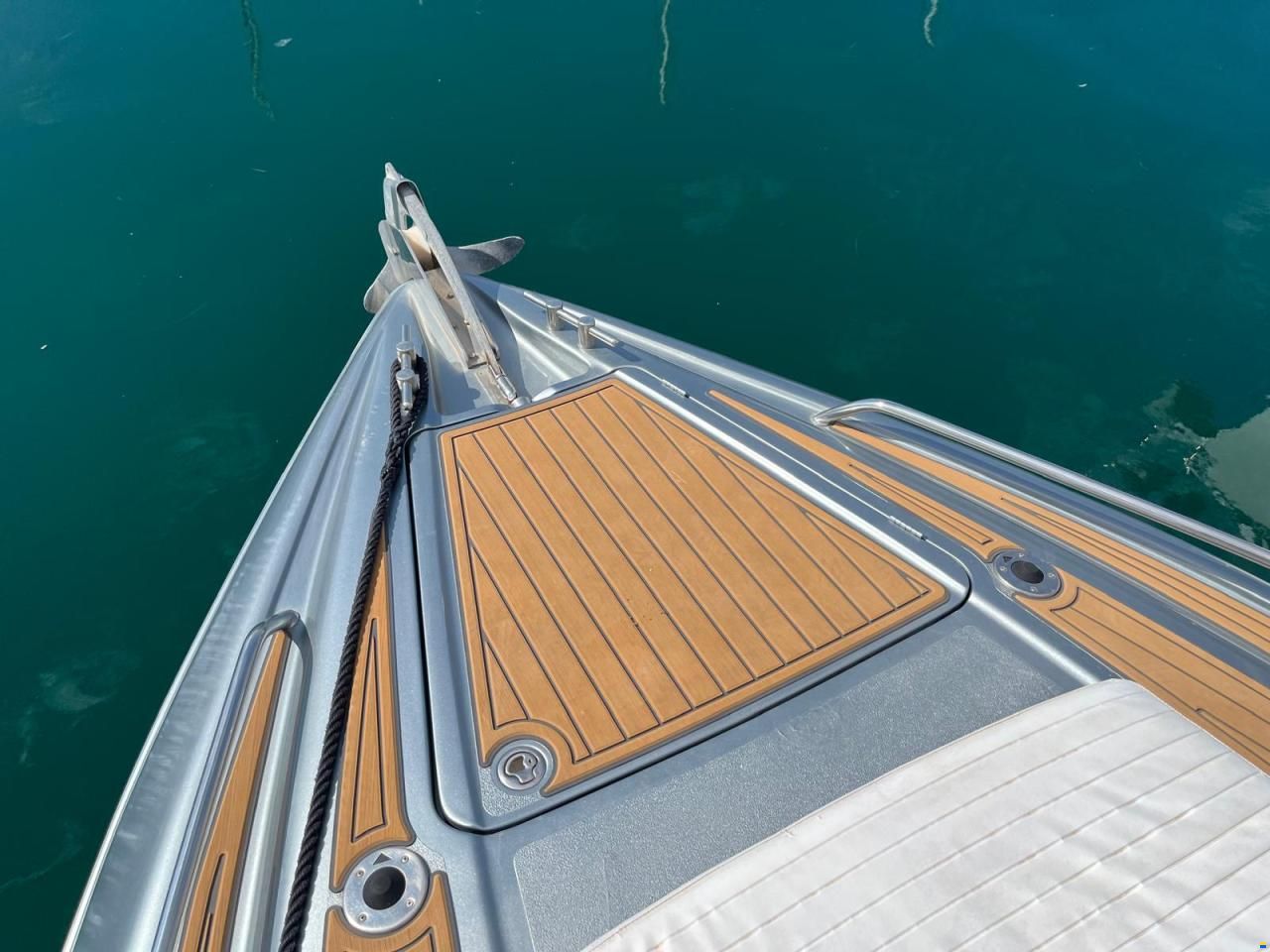 Sunseeker Comanche 40