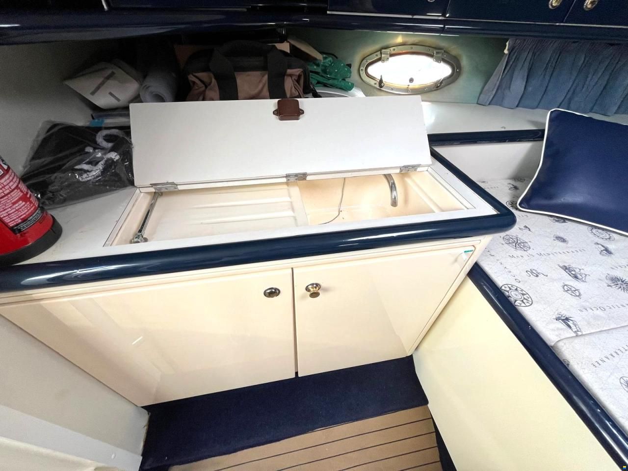Sunseeker Comanche 40