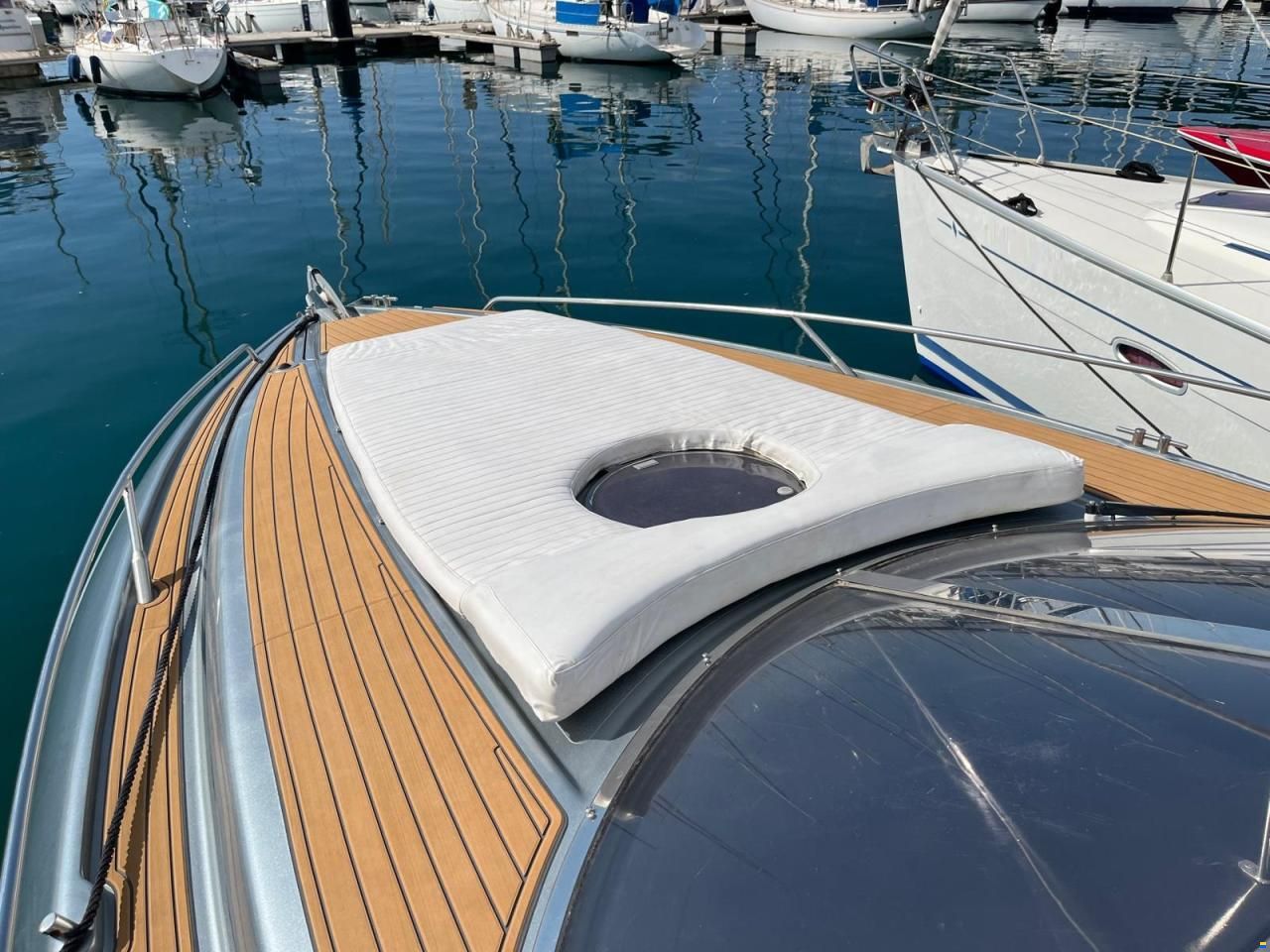 Sunseeker Comanche 40