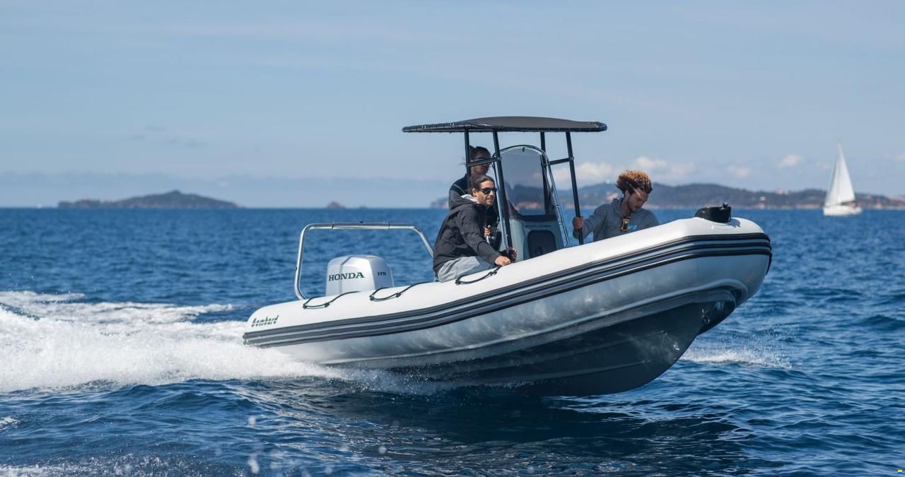 Bombard Explorer 600 NEO