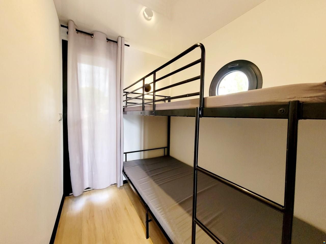 Aqua-House Hausboot Harmonia 310