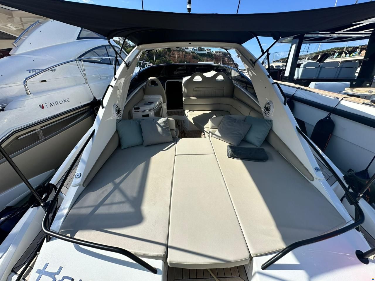 Sunseeker Superhawk 43