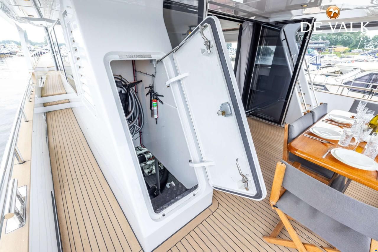 Bloemsma Trawler 70