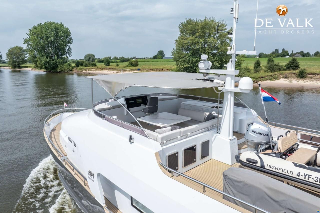 Bloemsma Trawler 70